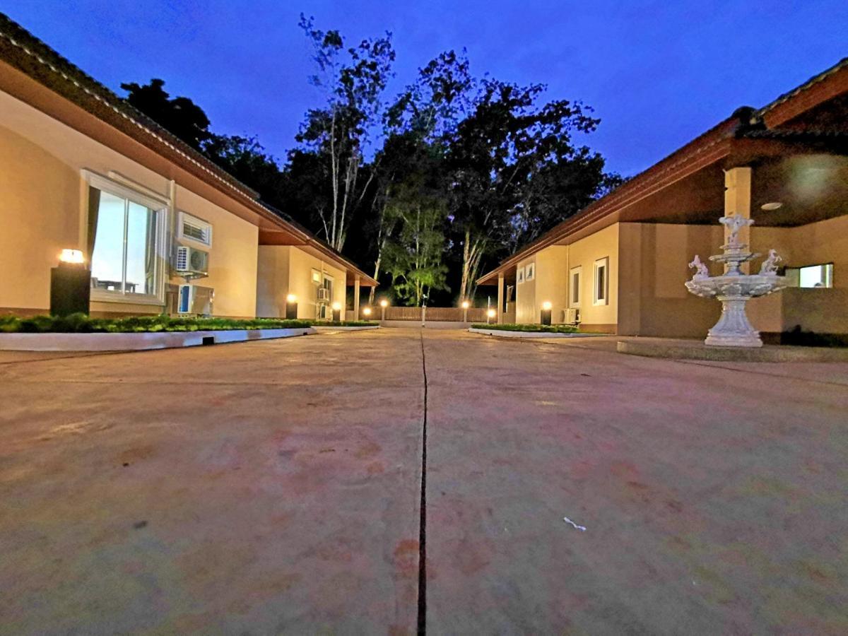 The Apex Private Pool Villa Krabi town