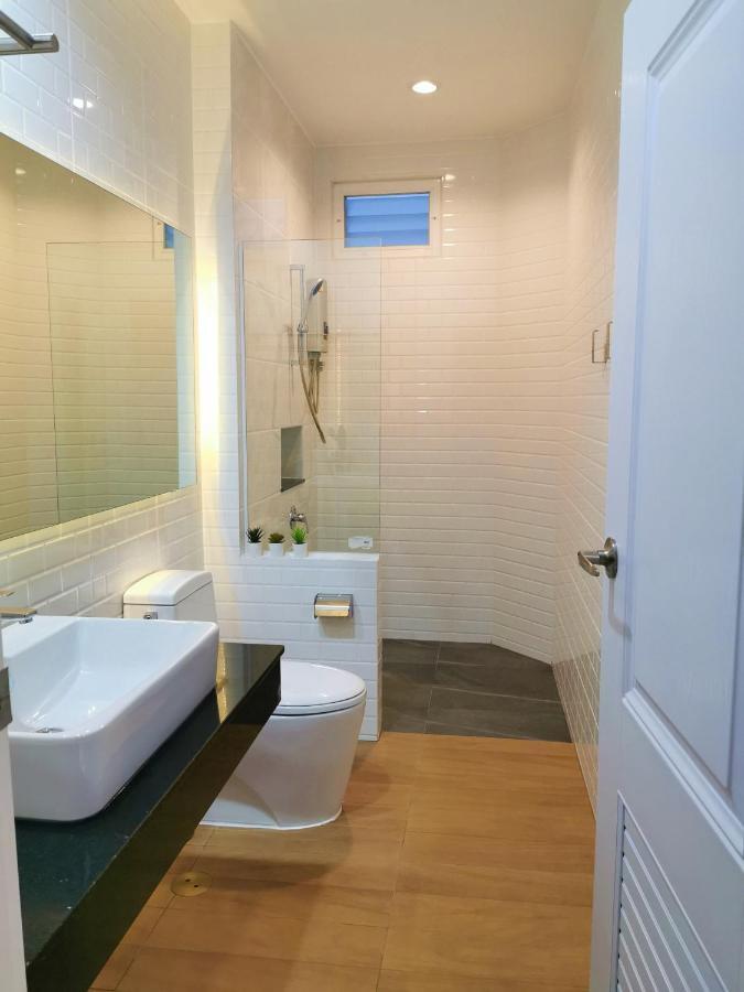 The Apex Private Pool วิลล่า Krabi